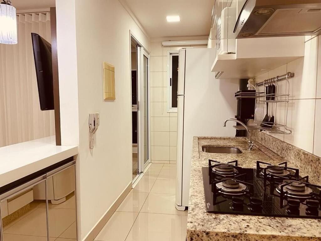 2 Qts.| 4 Hosp. | Ao Lado Do Goiania Shopping Daire Dış mekan fotoğraf