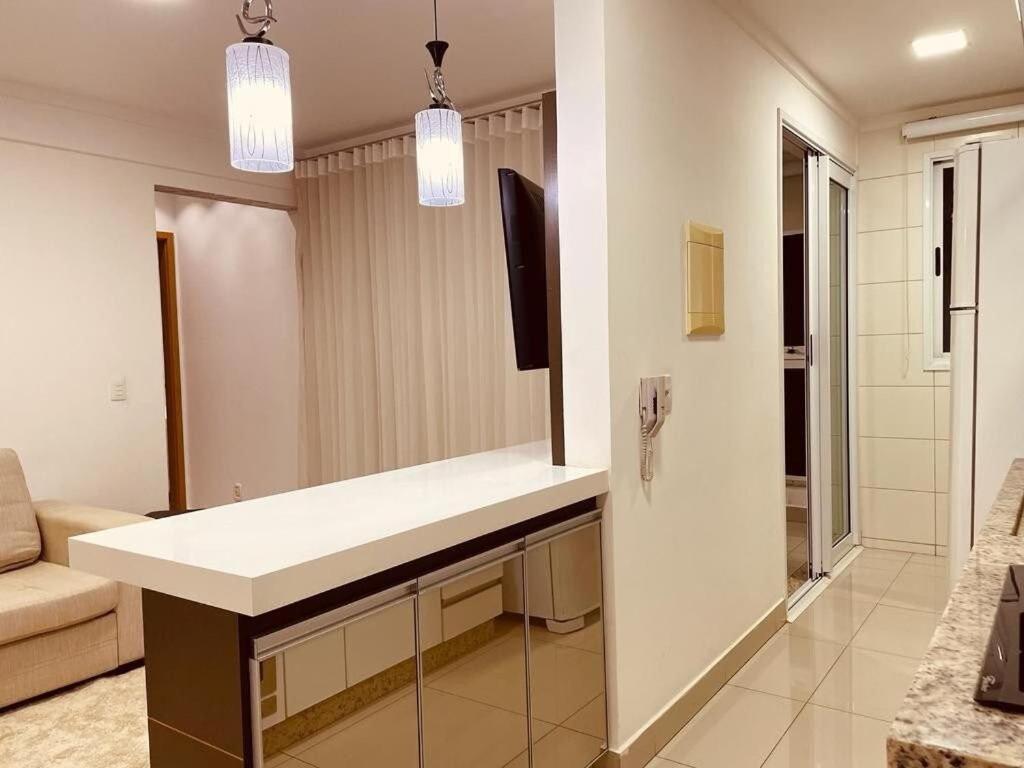 2 Qts.| 4 Hosp. | Ao Lado Do Goiania Shopping Daire Dış mekan fotoğraf
