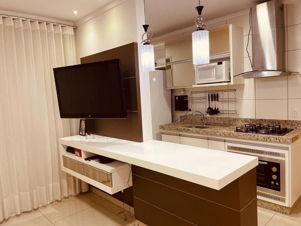 2 Qts.| 4 Hosp. | Ao Lado Do Goiania Shopping Daire Dış mekan fotoğraf